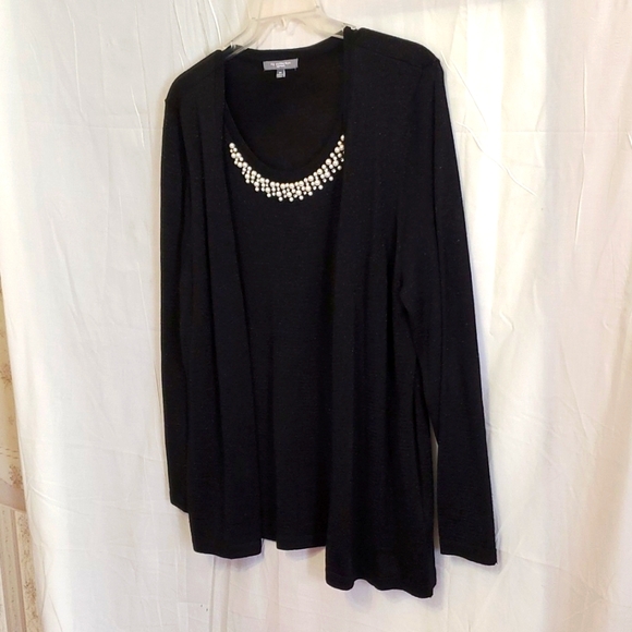 Plus Size Cardigan with Pearl Accents - Picture 2 of 3